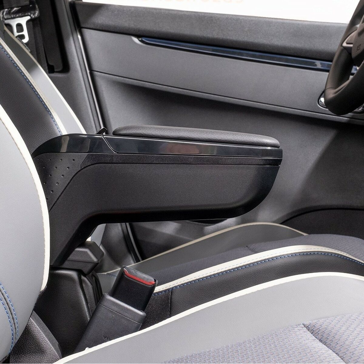 Porankis Armster Mazda 2 RHD 2007-2014 „Polyskin“